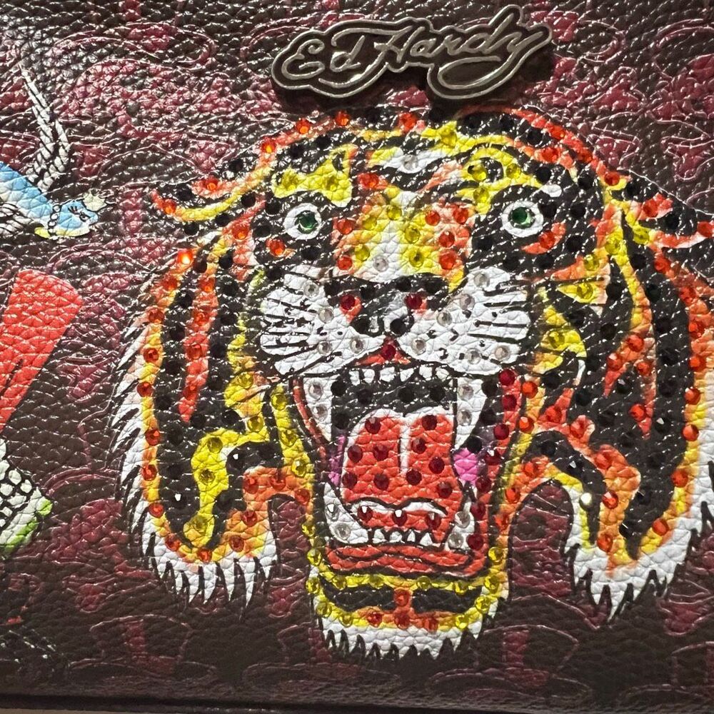 New Retro Y2K Ed Hardy Logo Bling Tiger Kiss lock Clutch removable chain strap - Picture 6 of 6